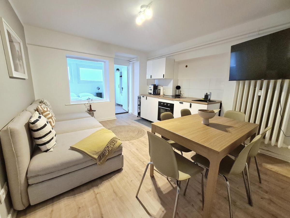 Hamburg City Apartment For 7 Kültér fotó